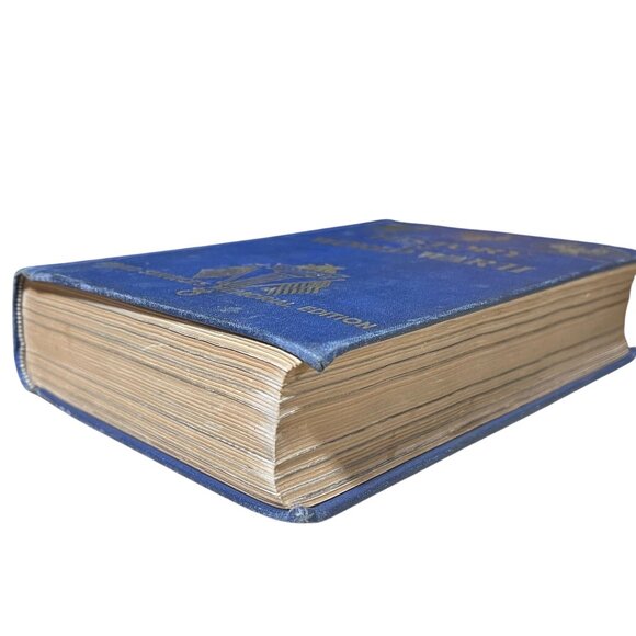 History Of World War II Blue Hardcover Book Armed Services Memorial Edition Illu - Picture 3 of 4